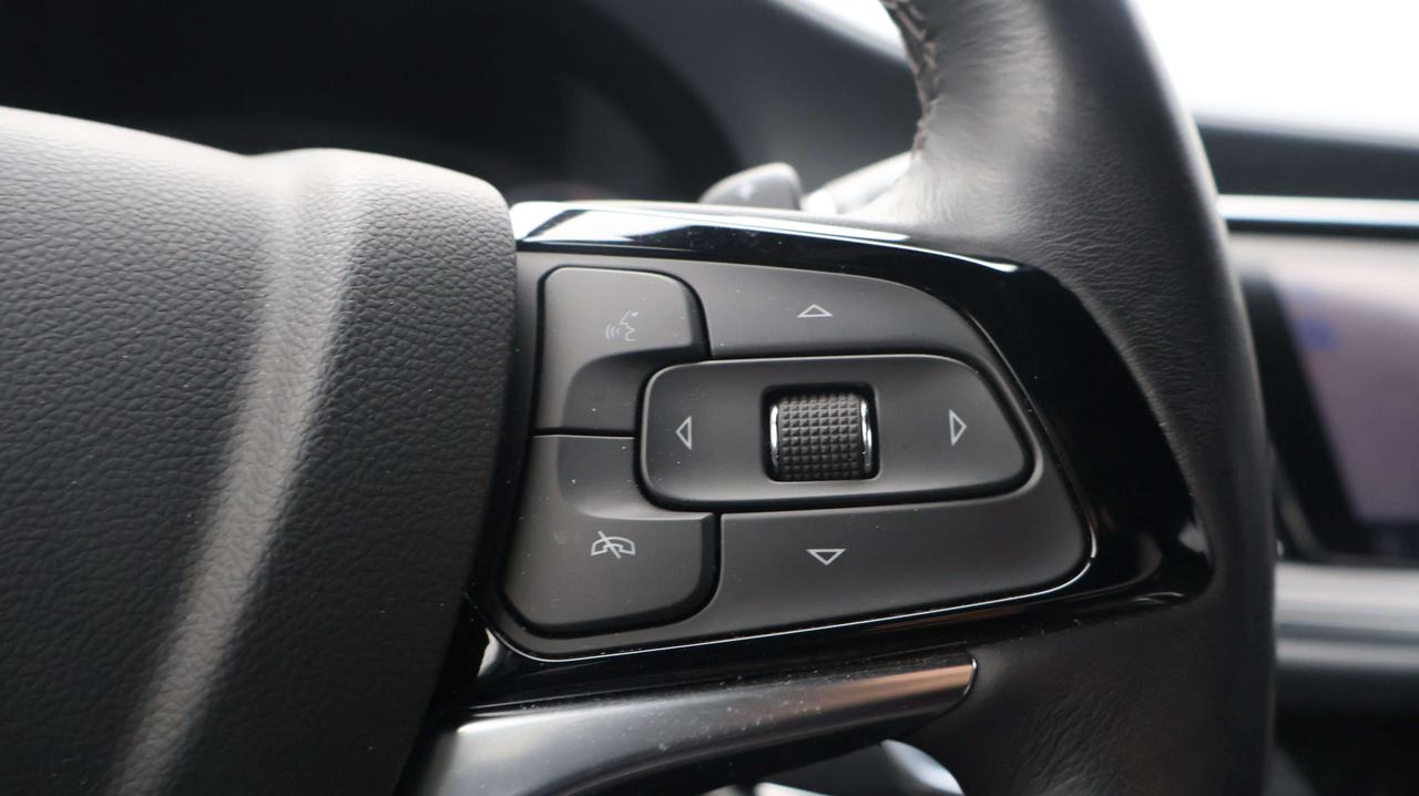 2024 Buick Enclave Premium | Leather | Power Liftgate Photo