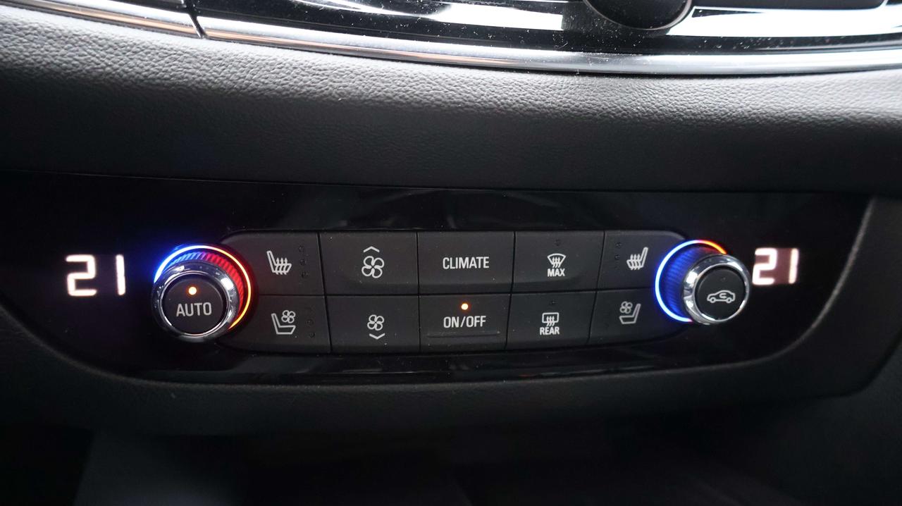 2024 Buick Enclave Premium | Leather | Power Liftgate Photo
