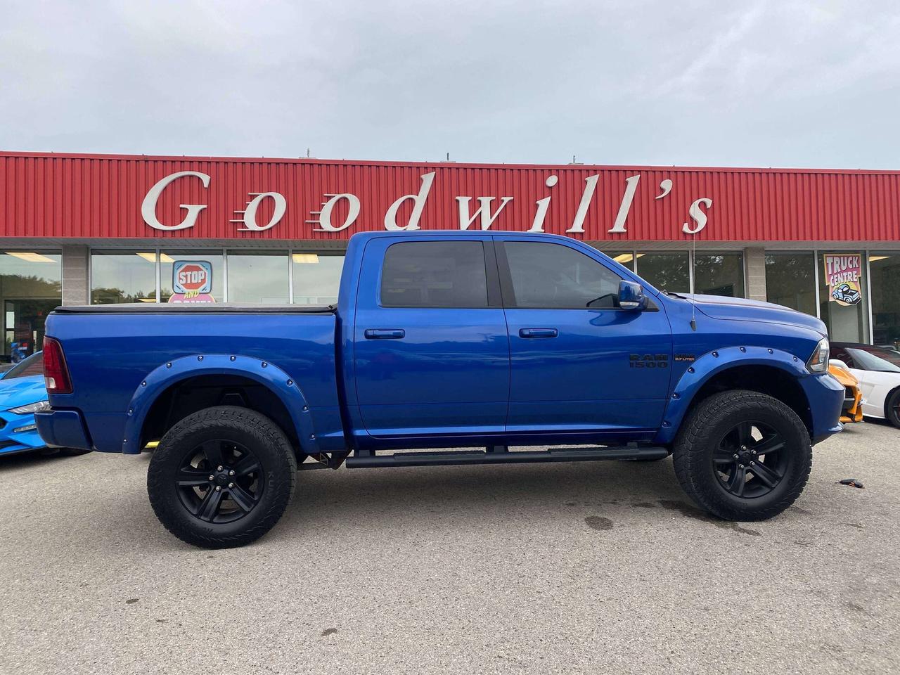 2018 RAM 1500 SPORT, 5.7L HEMI, CLEAN CARFAX, REMOTE START! Photo