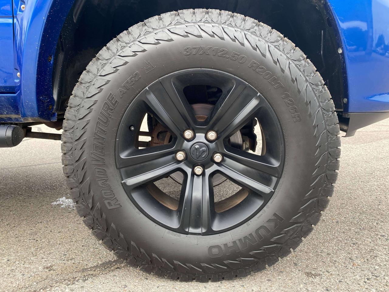 2018 RAM 1500 SPORT, 5.7L HEMI, CLEAN CARFAX, REMOTE START! Photo
