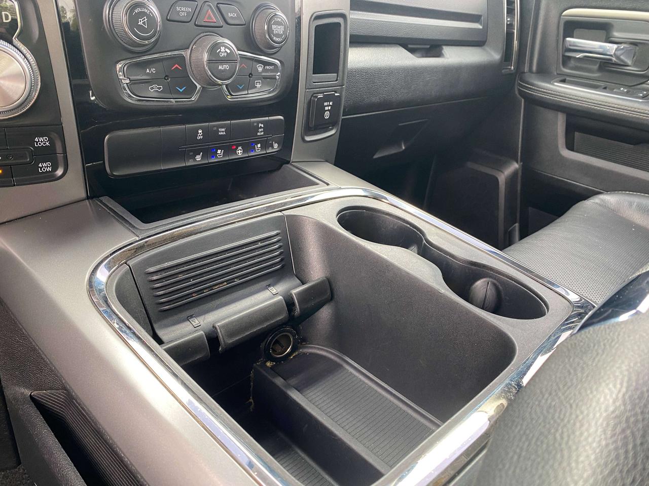 2018 RAM 1500 SPORT, 5.7L HEMI, CLEAN CARFAX, REMOTE START! Photo