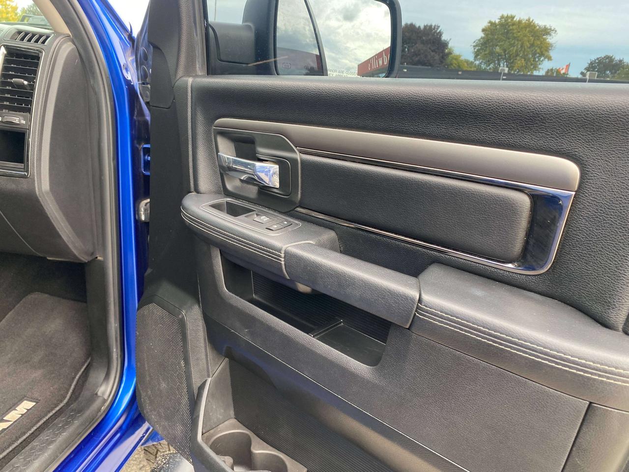 2018 RAM 1500 SPORT, 5.7L HEMI, CLEAN CARFAX, REMOTE START! Photo