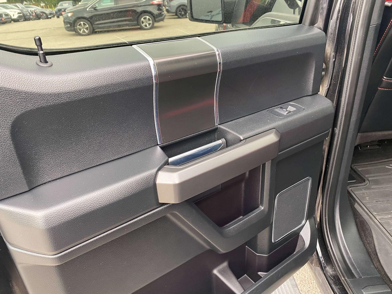 2019 Ford F-150 LARIAT, CLEAN CARFAX, LOCAL TRADE, SUNROOF! - Photo #20
