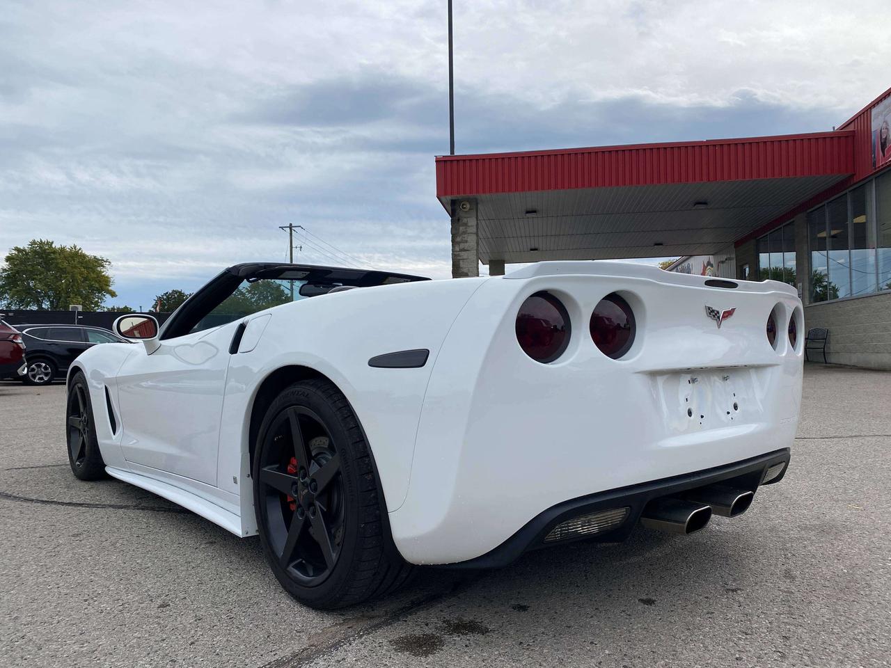 2007 Chevrolet Corvette LEATHER, CONVERTIBLE, MANUAL TRANSMISSION, 6.0L! Photo