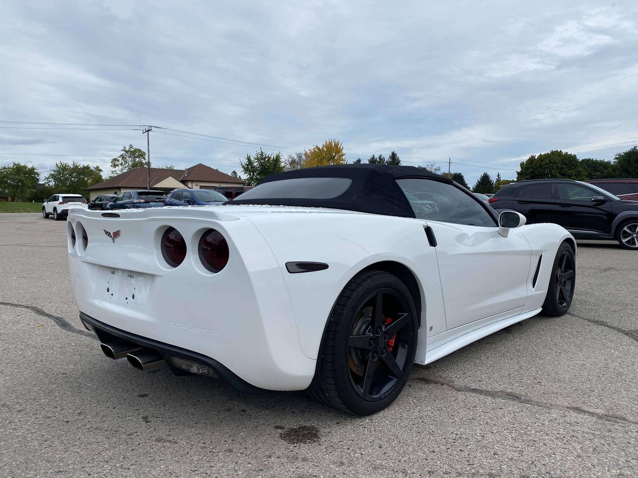 2007 Chevrolet Corvette LEATHER, CONVERTIBLE, MANUAL TRANSMISSION, 6.0L! Photo