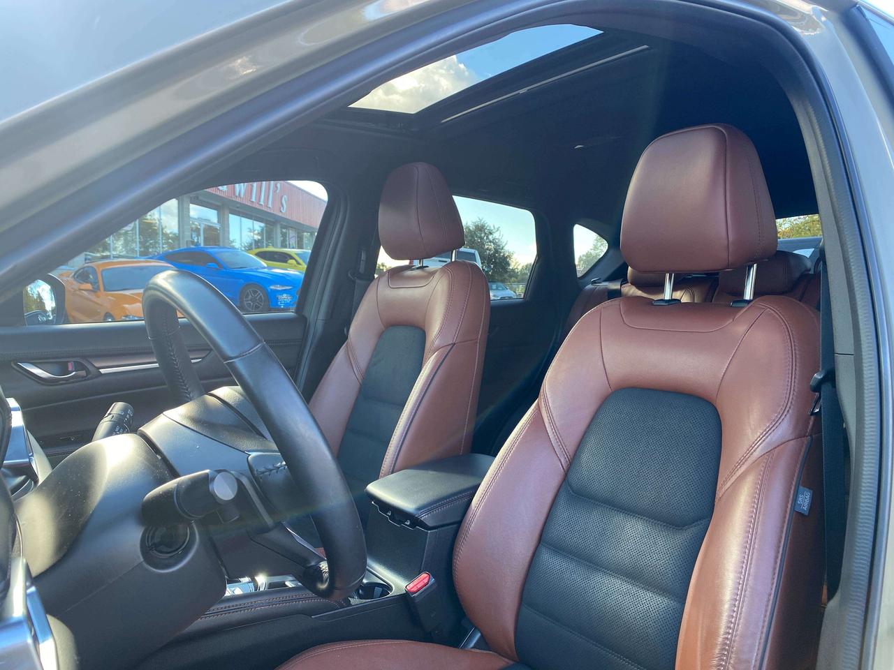 2024 Mazda CX-5 SUNA, CLEAN CARFAX, AWD, HEATED & COOLED LEATHER! - Photo #15