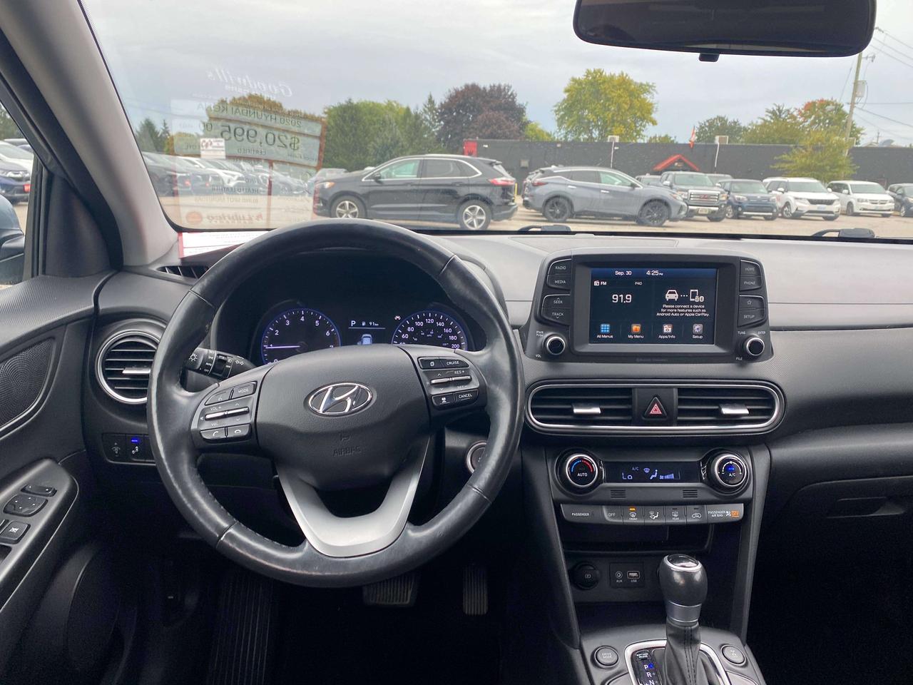 2020 Hyundai KONA LUXURY, SUNROOF, HEATED LEATHER, CLEAN CARFAX! - Photo #12