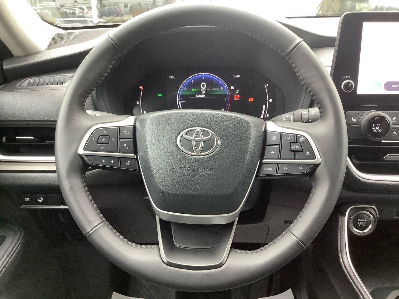 2025 Toyota GRAND HIGHLANDE XLE AWD Photo