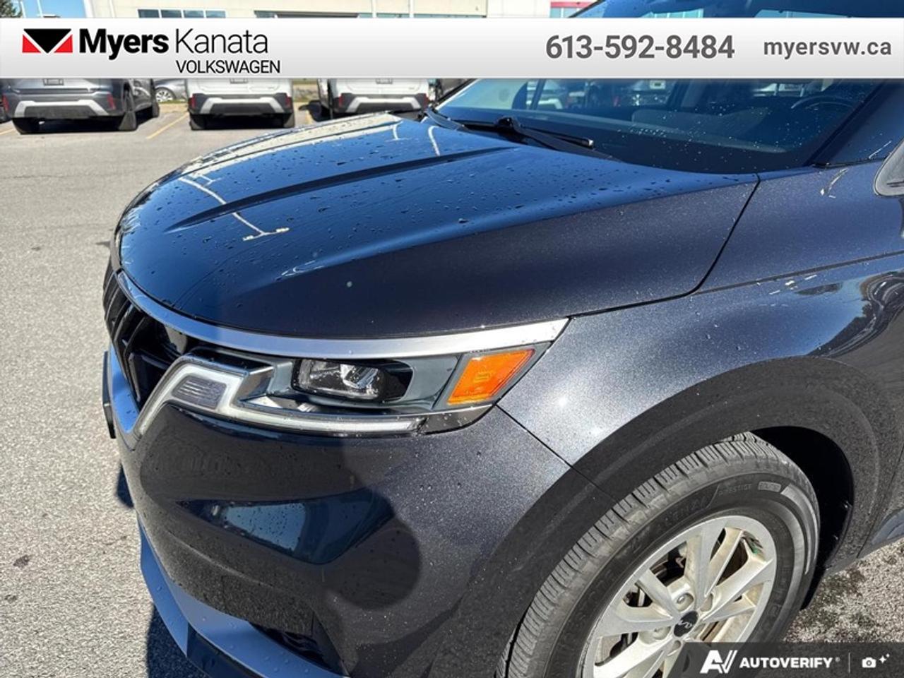 2023 Kia Carnival LX  - Apple CarPlay -  Android Auto Photo