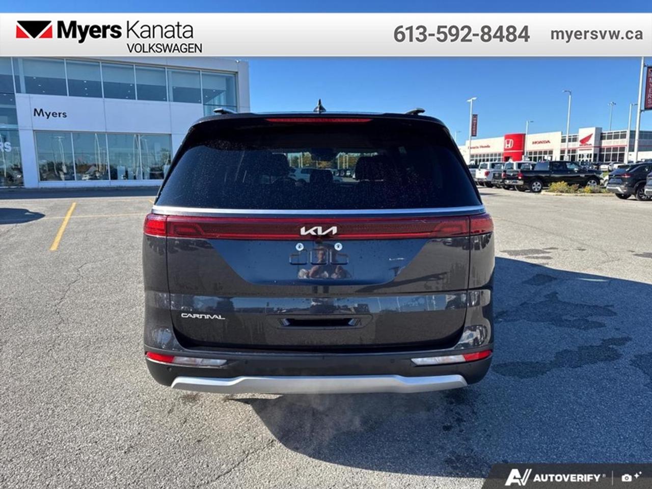 2023 Kia Carnival LX  - Apple CarPlay -  Android Auto Photo