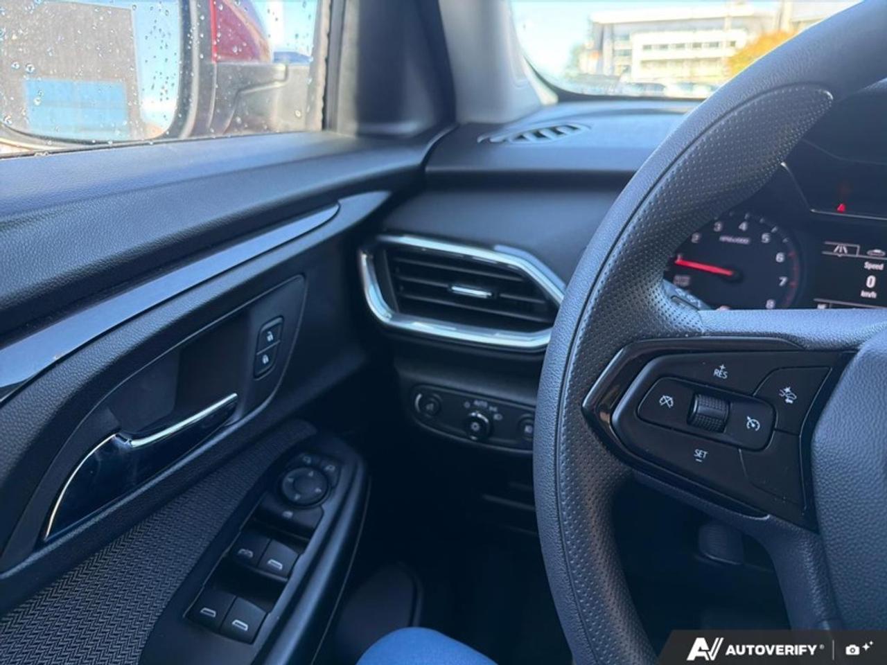 2023 Chevrolet TrailBlazer LT  - Heated Seats Photo