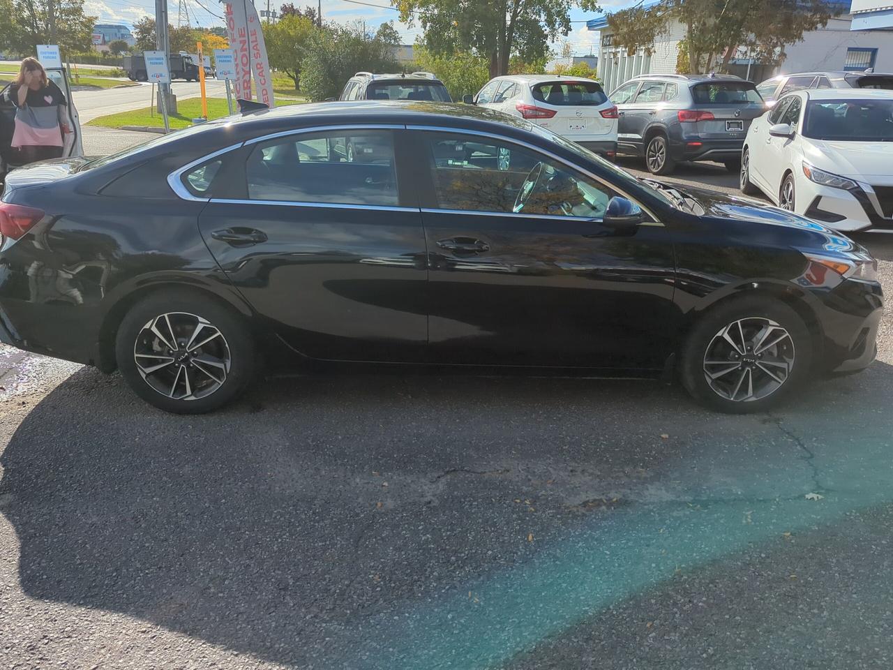 2023 Kia Forte EX