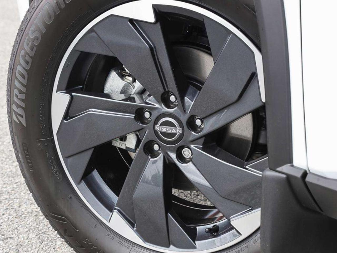 2026 Nissan Rogue SV Moonroof  - Sunroof -  Power Liftgate Photo