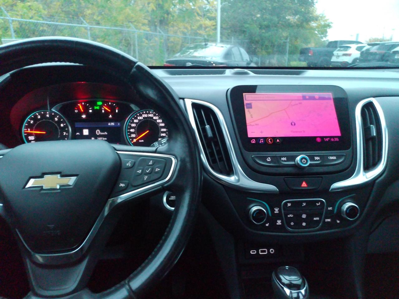2020 Chevrolet Equinox LT Photo