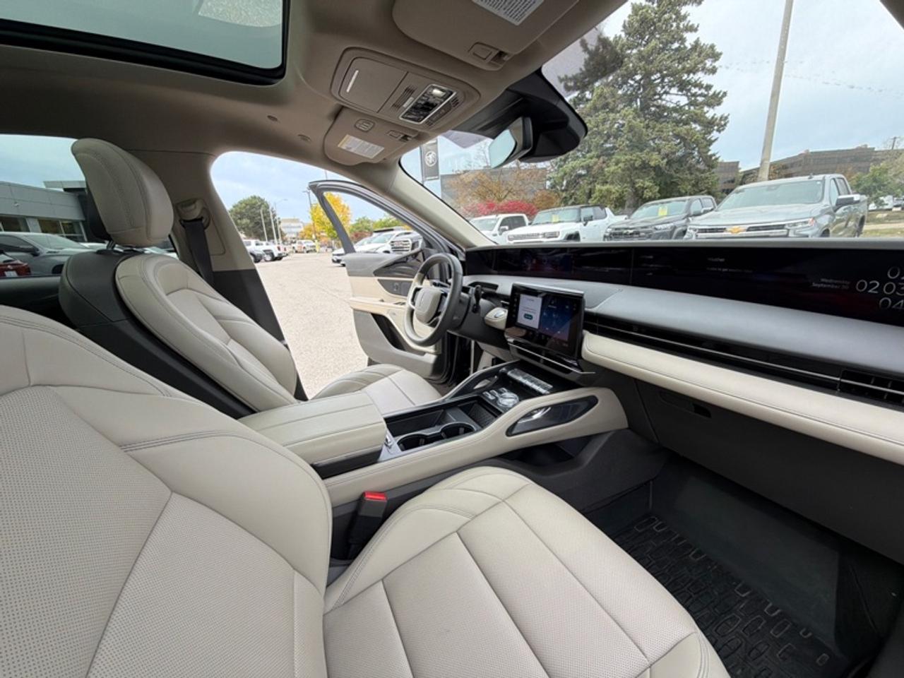 2025 Lincoln Nautilus Premiere  102A PKG|REVEL AUDIO|PANO ROOF Photo