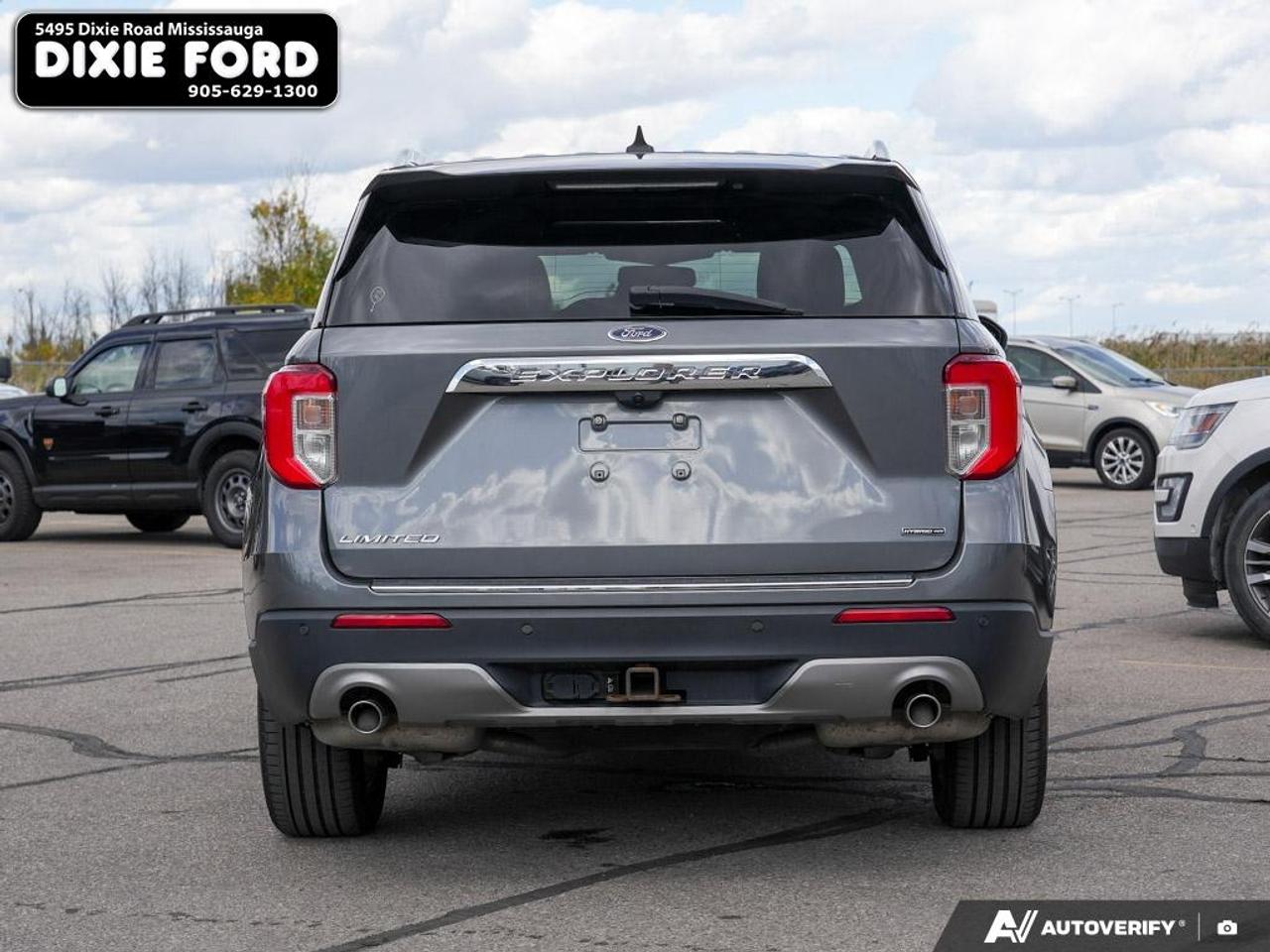 2022 Ford Explorer LIMITED Photo