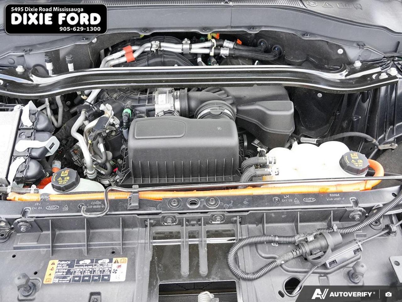 2022 Ford Explorer LIMITED Photo