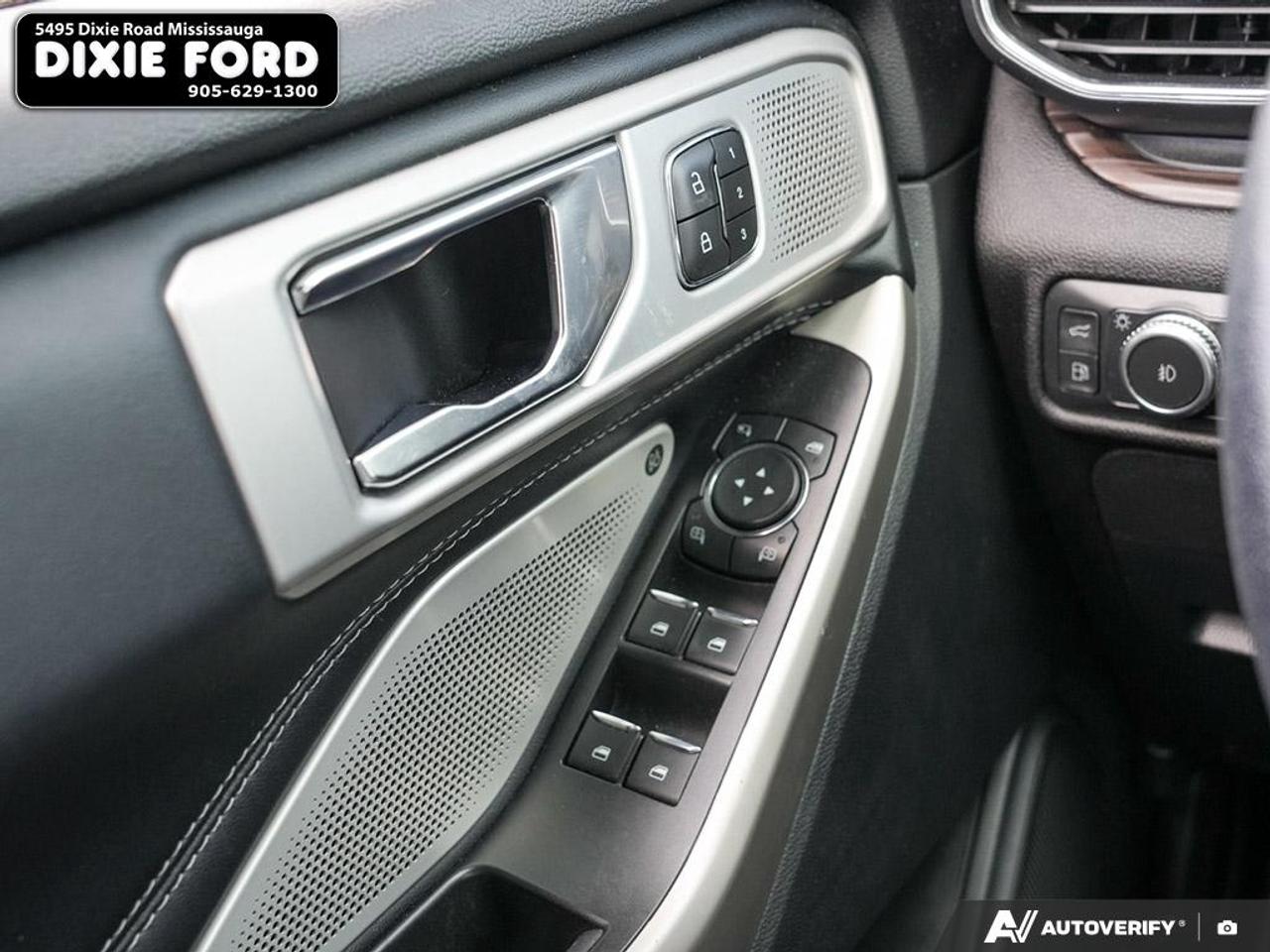 2022 Ford Explorer LIMITED Photo