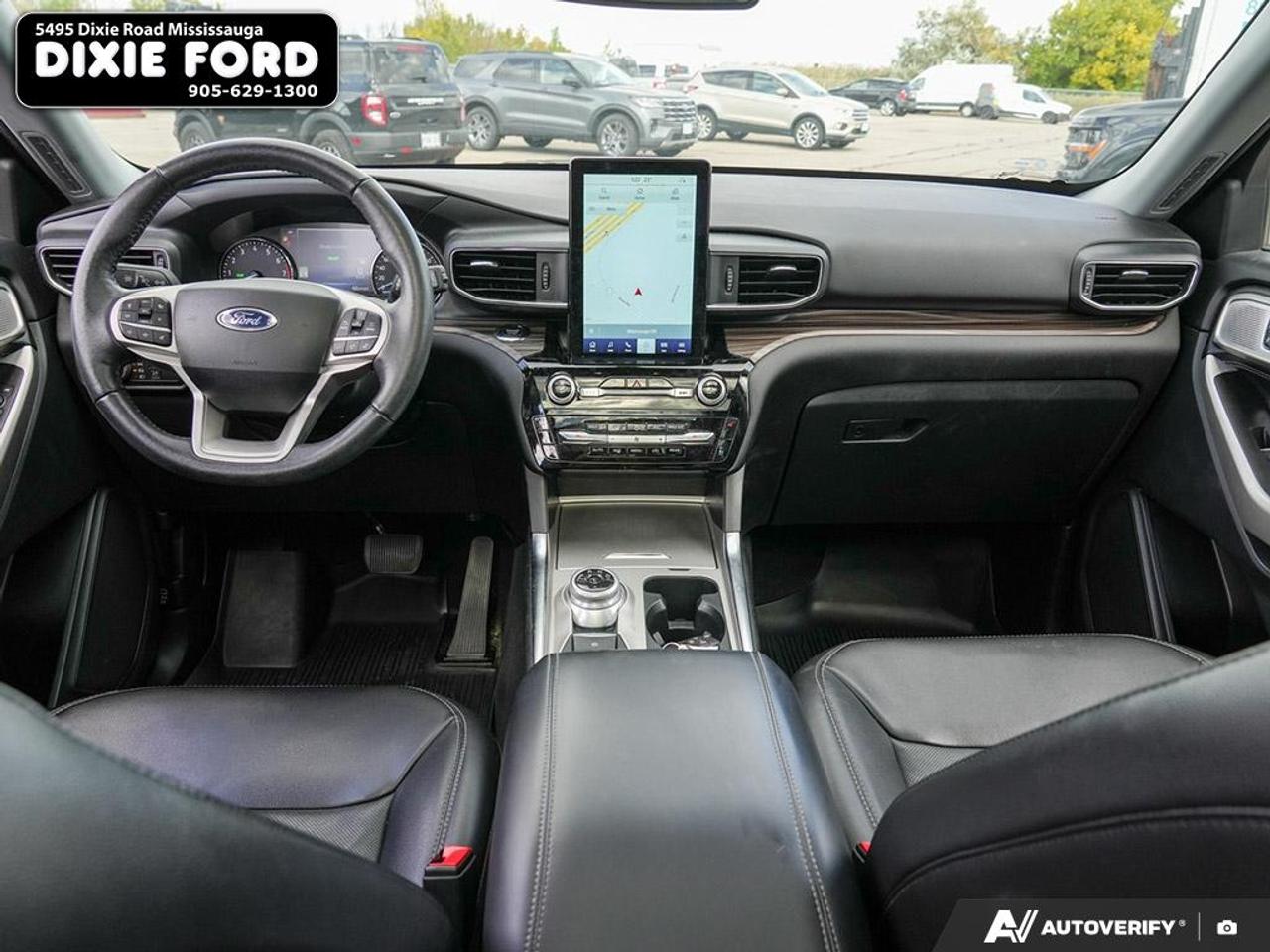 2022 Ford Explorer LIMITED Photo