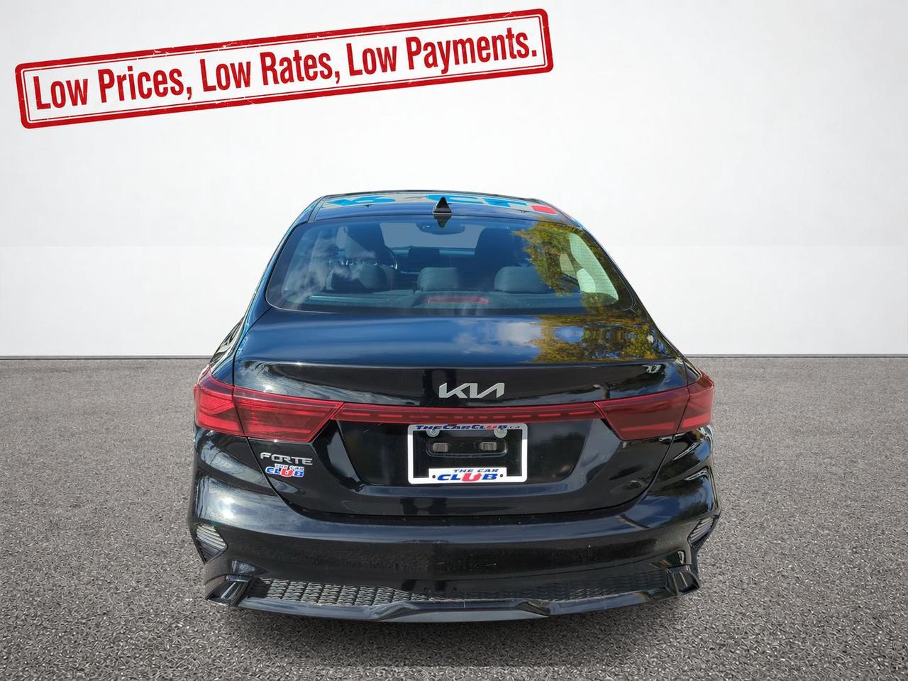 2023 Kia Forte EX
