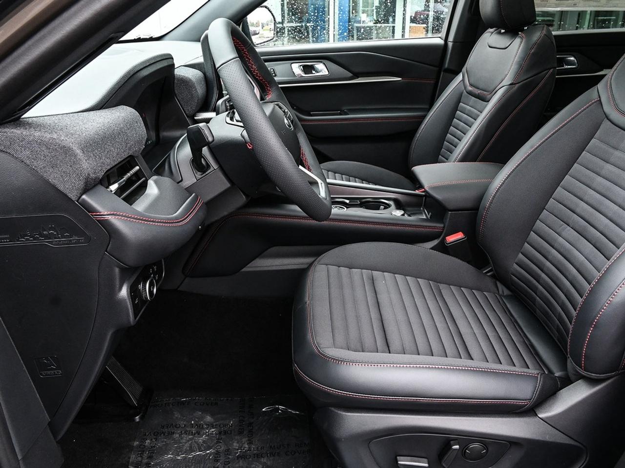 2027 Ford Explorer ST-Line Photo