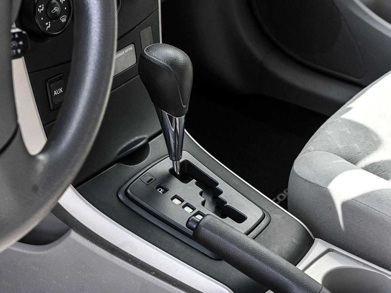2010 Toyota Corolla CE Photo