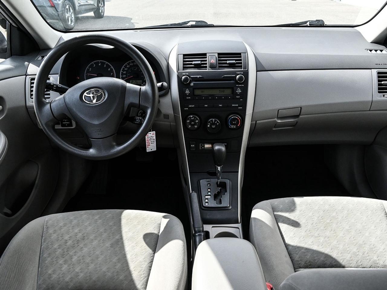 2010 Toyota Corolla CE Photo