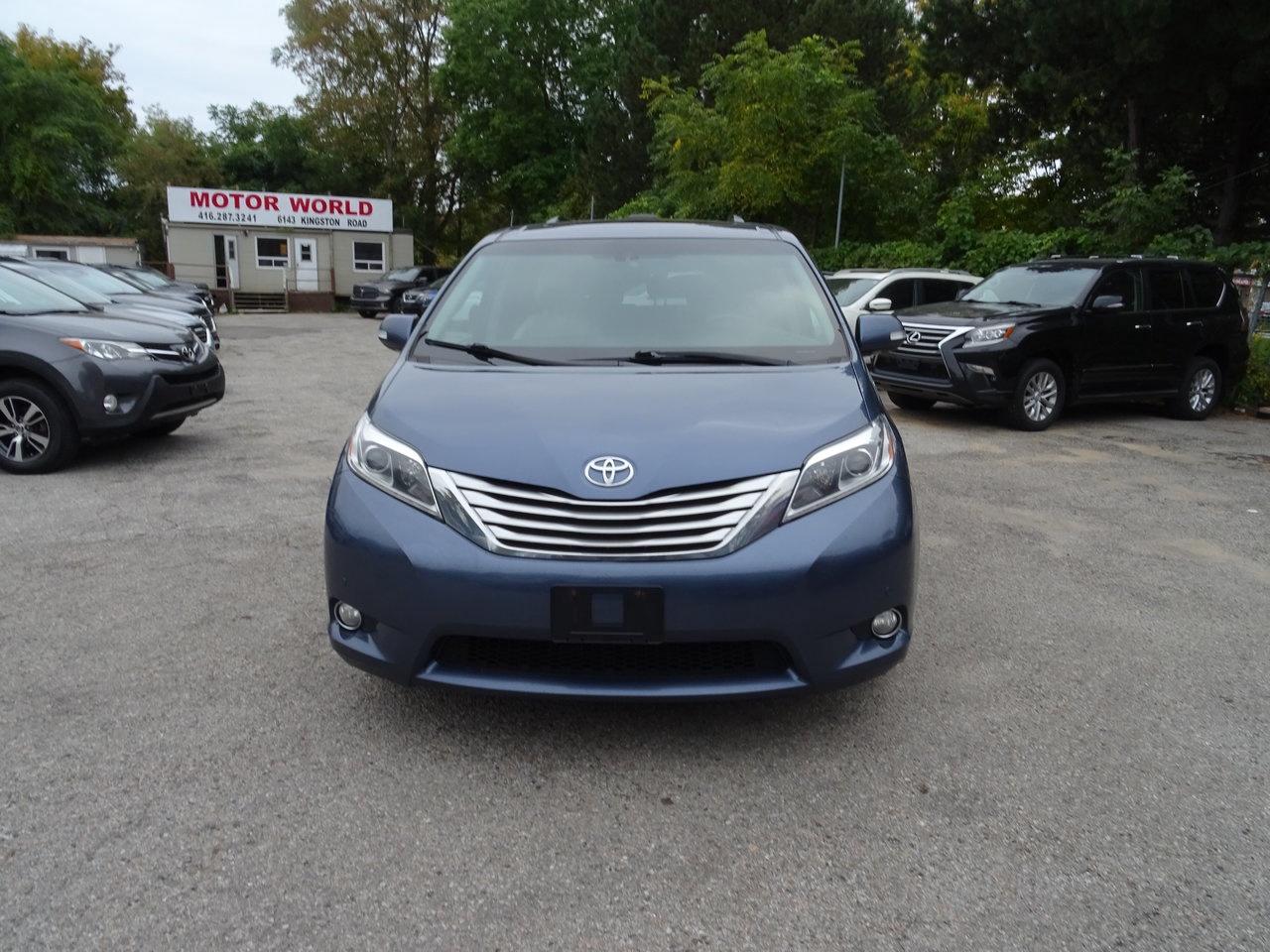 2017 Toyota Sienna Limited  AWD Photo