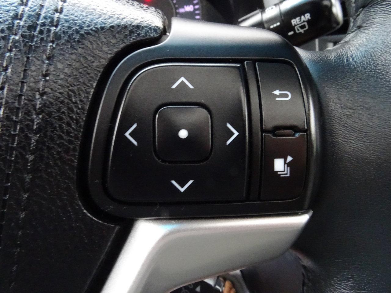 2017 Toyota Sienna Limited  AWD Photo