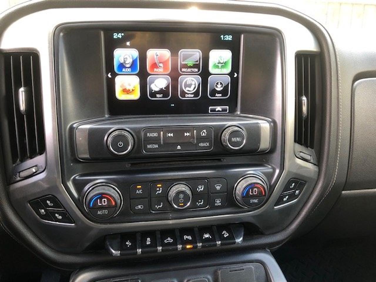 2018 Chevrolet Silverado 1500 LTZ crew cab 6.5 foot bed no accidents Photo