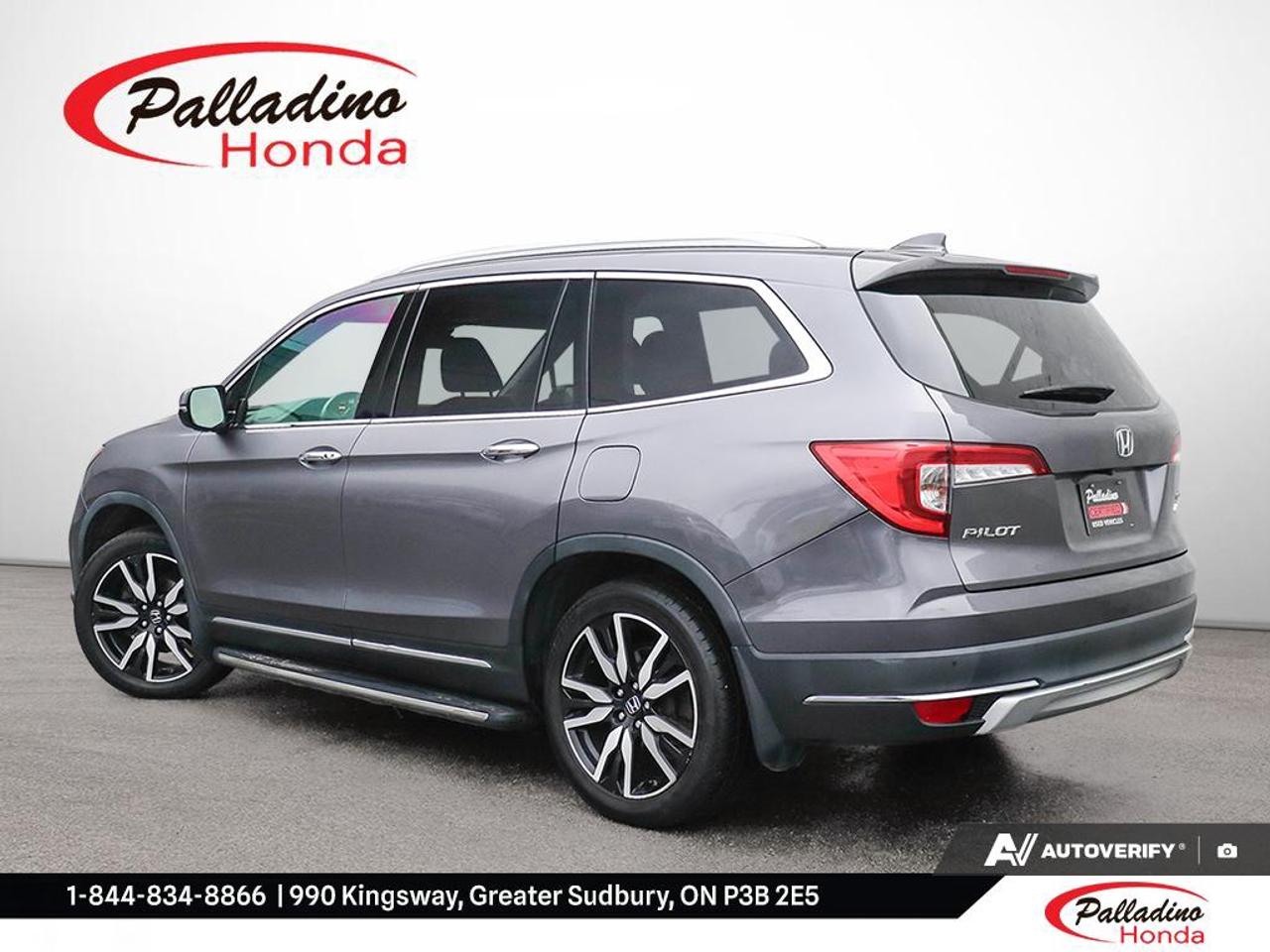 2020 Honda Pilot Touring 7-Passenger Photo