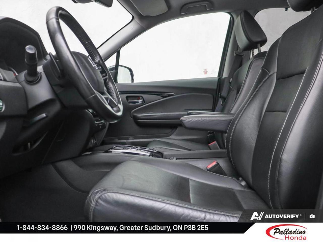 2020 Honda Pilot Touring 7-Passenger Photo