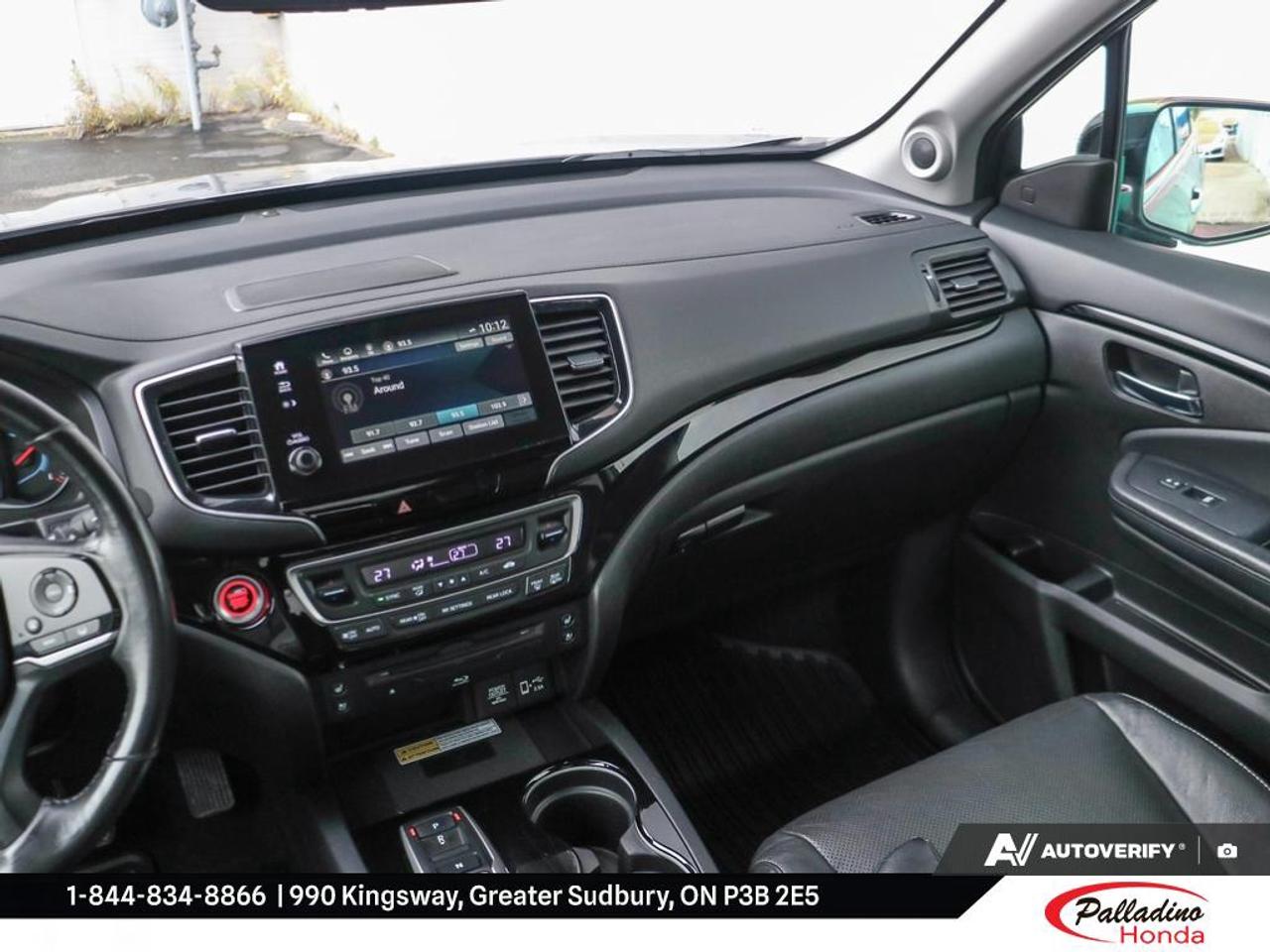 2020 Honda Pilot Touring 7-Passenger Photo