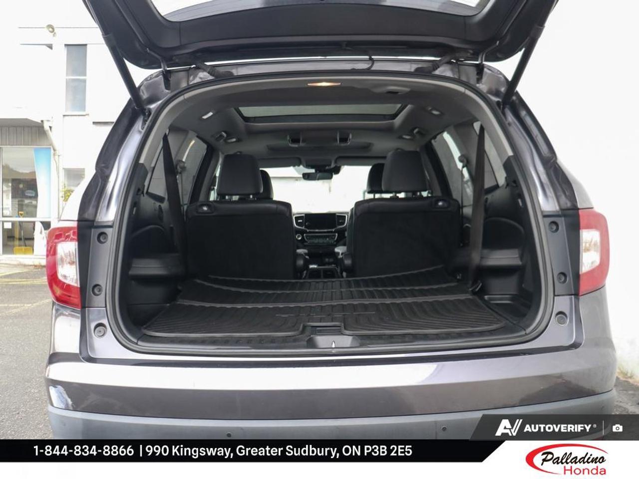 2020 Honda Pilot Touring 7-Passenger Photo
