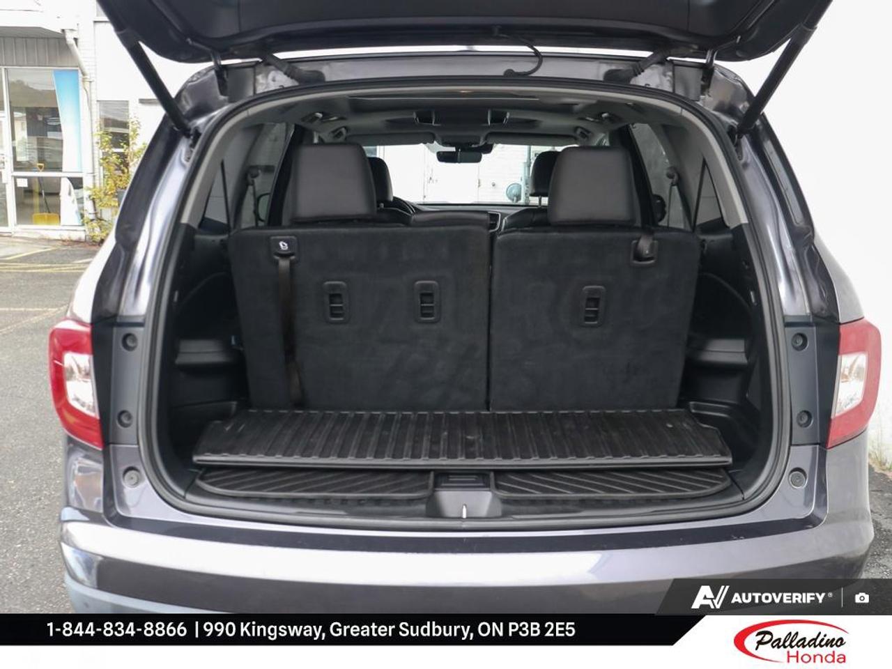2020 Honda Pilot Touring 7-Passenger Photo