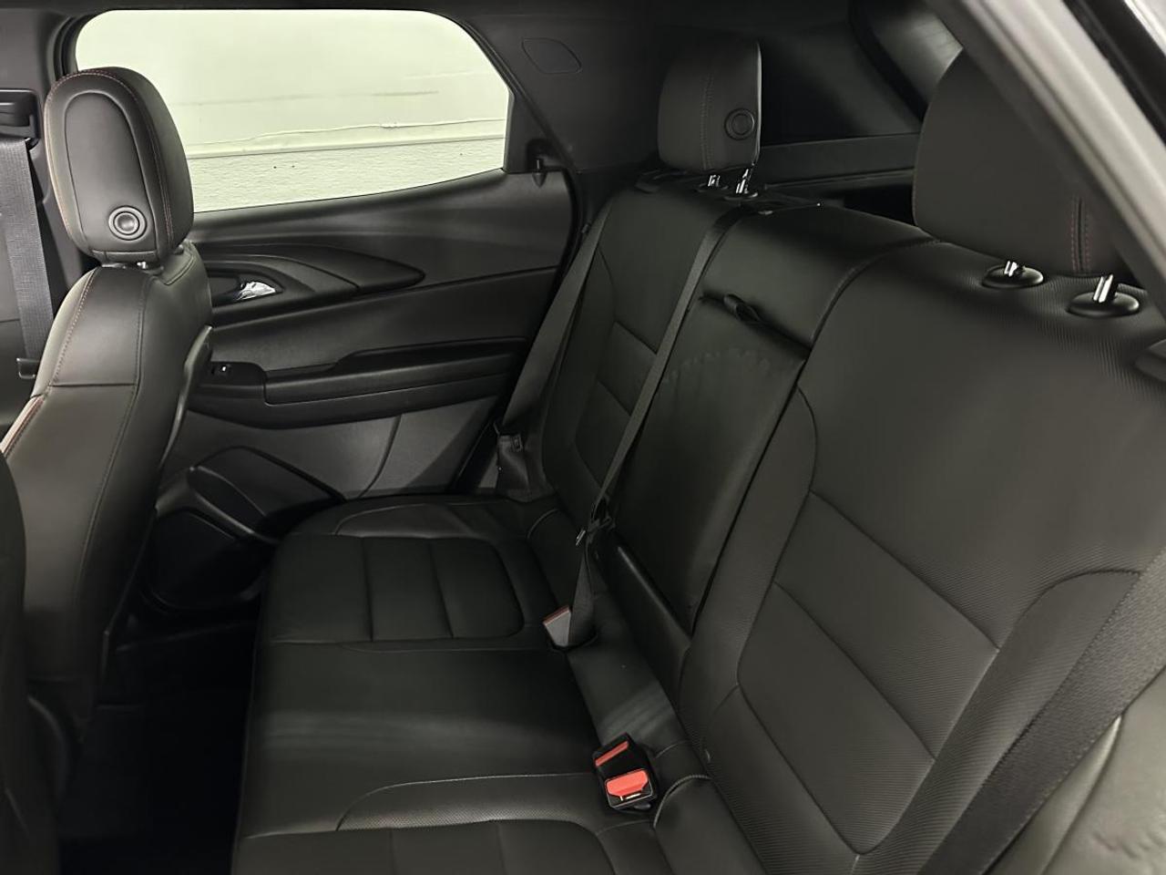 2025 Chevrolet TrailBlazer RS/AWD/LEATHER/1 OWNER LEASE RETURN! Photo