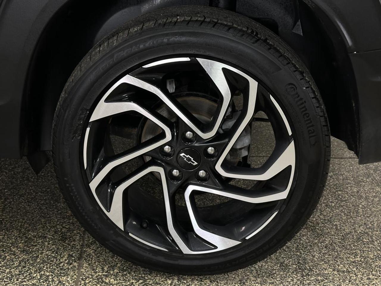 2025 Chevrolet TrailBlazer RS/AWD/LEATHER/1 OWNER LEASE RETURN! Photo