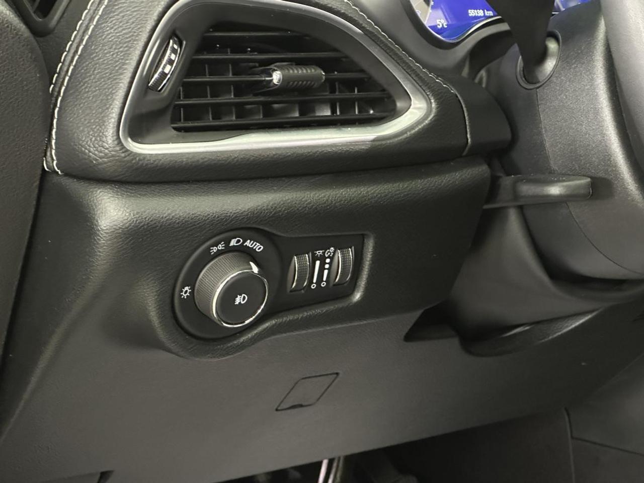 2025 Chrysler Pacifica Limited LIMITED/PANOROOF/LEATHER/ADAPTIVE CRUISE/MORE! Photo