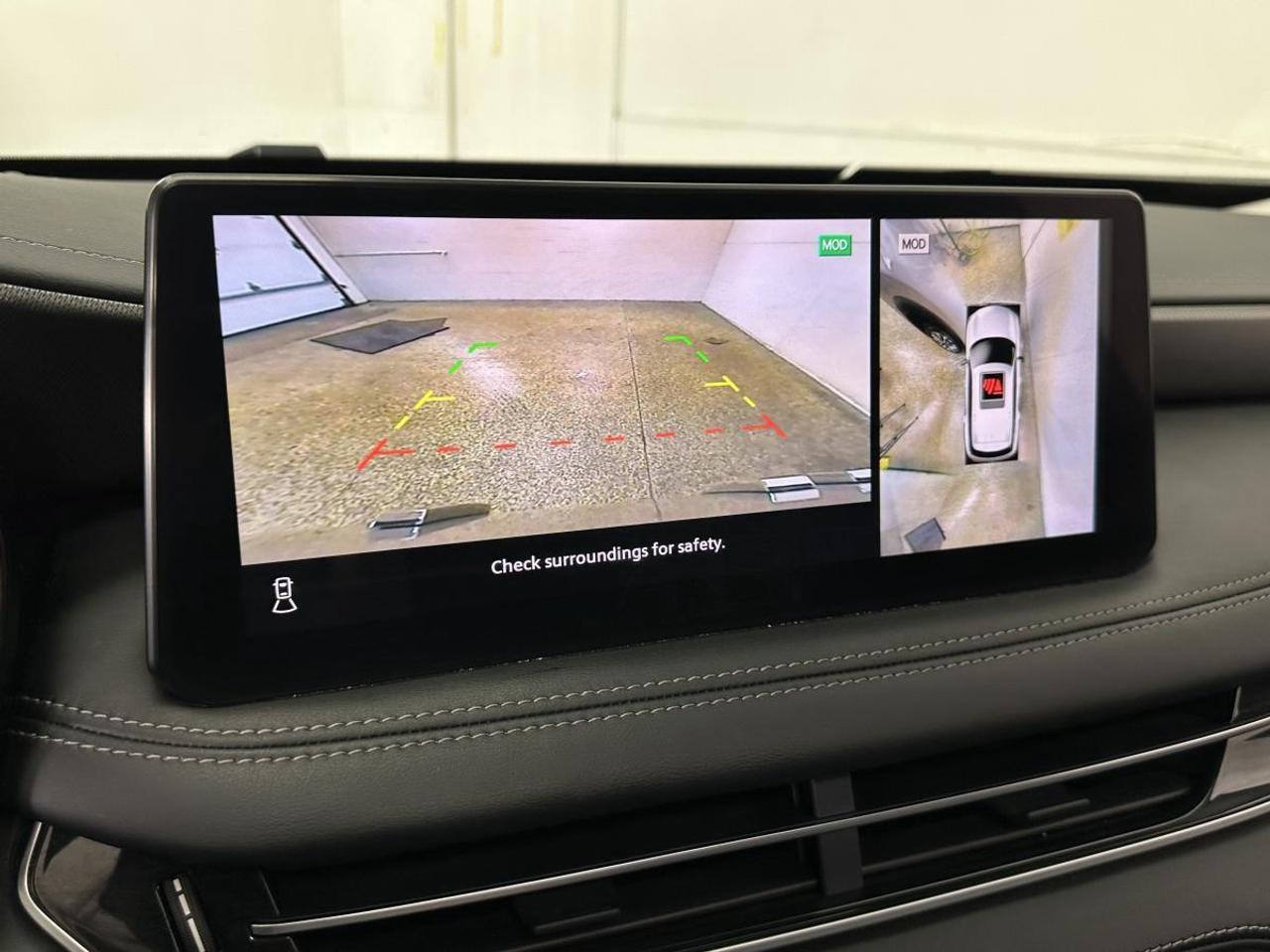 2024 Infiniti QX60 Luxe LUXURY/AWD/PANOROOF/NAVI/LEATHER/OFF LEASE! Photo