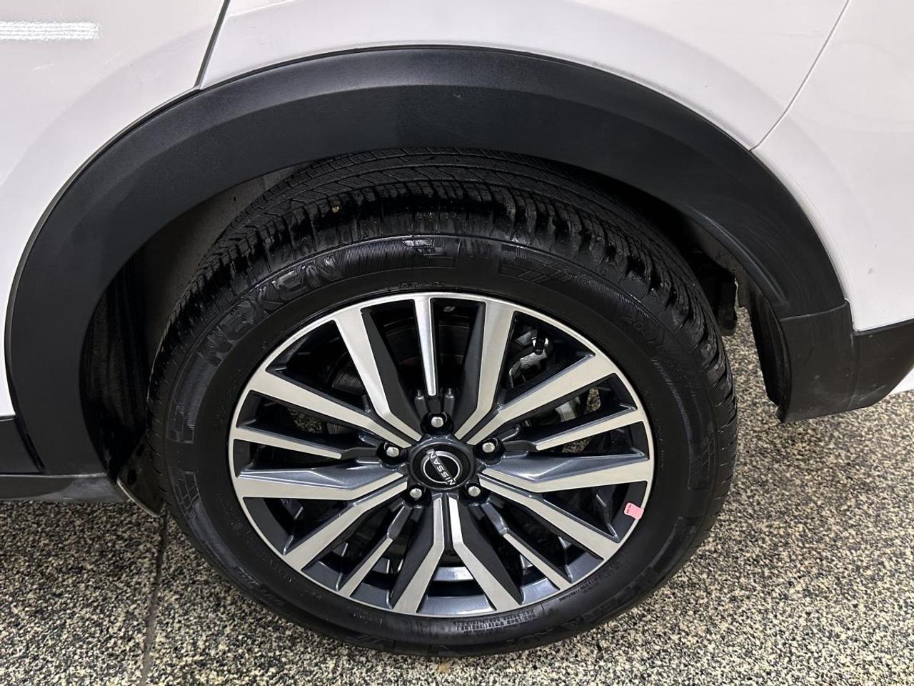 2025 Nissan Kicks Play SV/20KM/AUTO/AC/POWER GROUP/ALLOYS! Photo