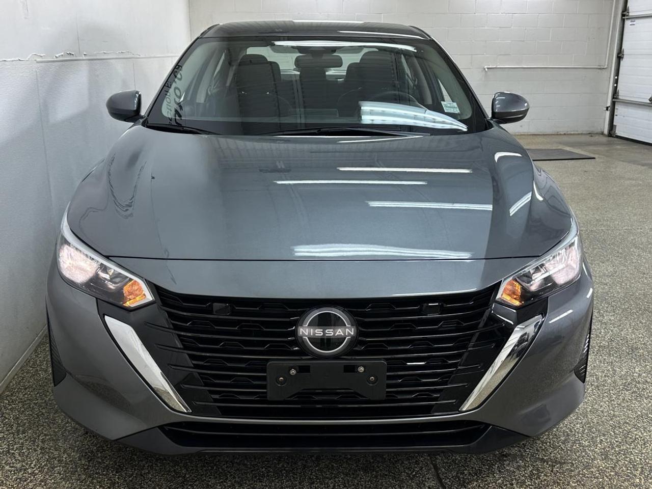 2024 Nissan Sentra S Plus S PLUS/AUTO/22KM/OFF NISSAN LEASE! Photo1