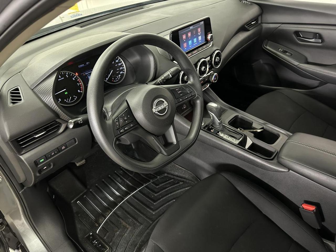 2024 Nissan Sentra S Plus S PLUS/AUTO/22KM/OFF NISSAN LEASE! Photo