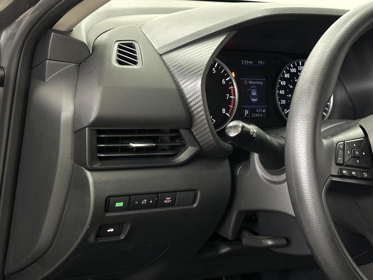 2024 Nissan Sentra S Plus S PLUS/AUTO/22KM/OFF NISSAN LEASE! Photo