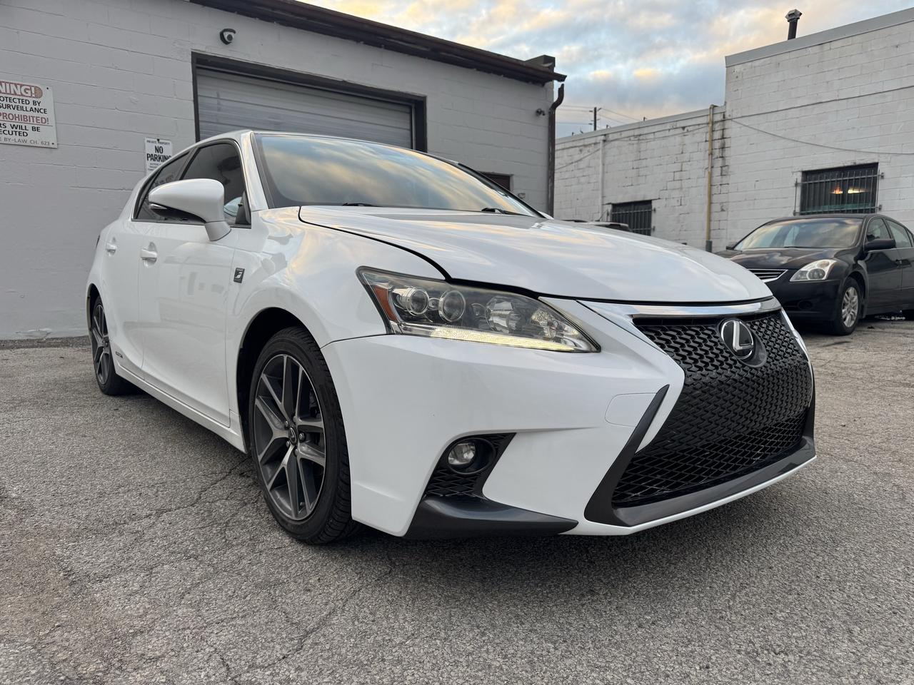 2014 Lexus CT Hybrid Wagon Front-Wheel Drive Continuously Variable Transmission
