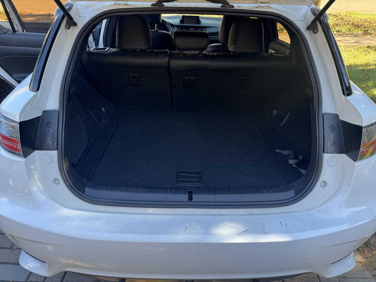 2014 Lexus CT 200h F-Sport/ CERTIFIED Photo