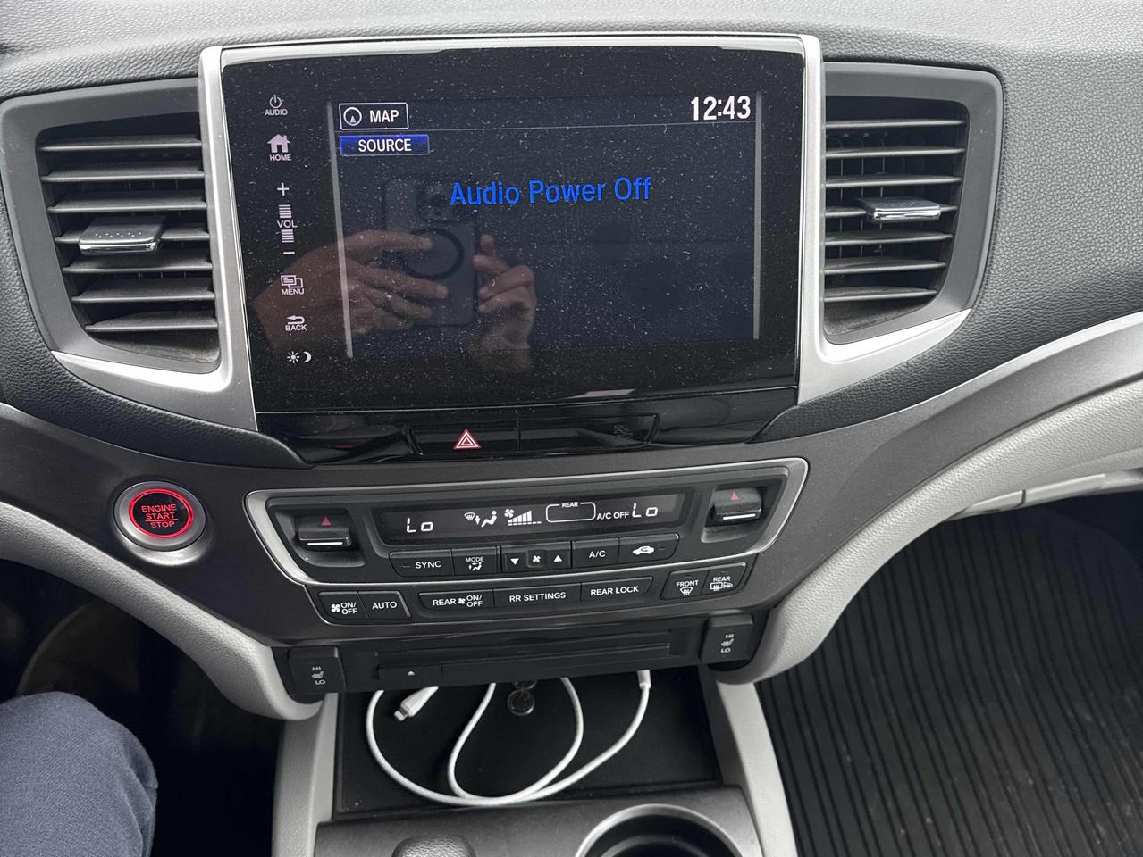 2017 Honda Pilot EX-L 8 PASS. Photo3