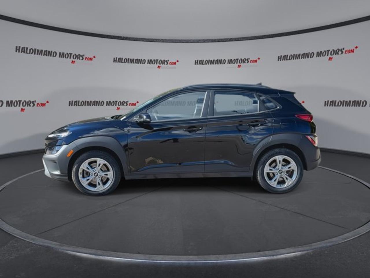 2023 Hyundai KONA Preferred AWD | No Accidents | Heated Steering Photo4