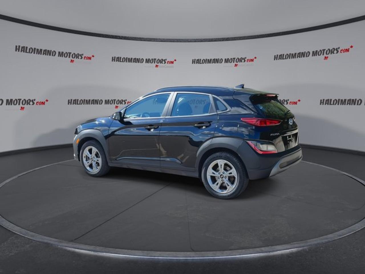 2023 Hyundai KONA Preferred AWD | No Accidents | Heated Steering Photo