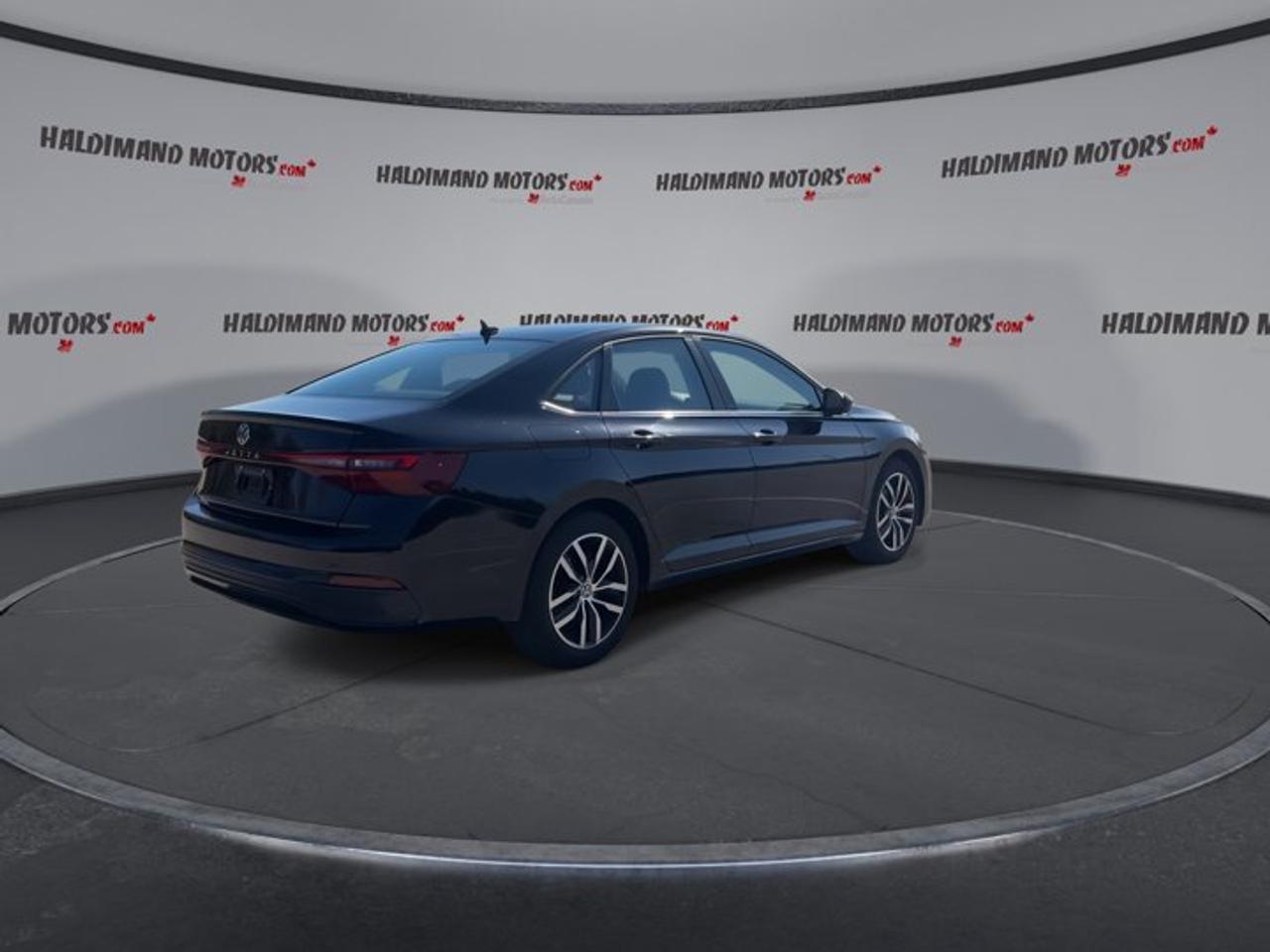 2025 Volkswagen Jetta Comfortline 2WD | No Accidents | Heated Steering Photo