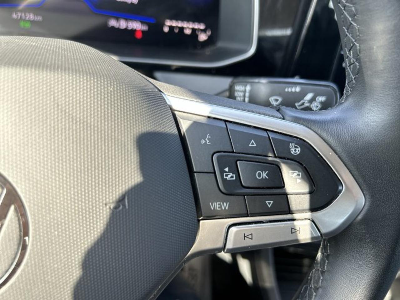 2025 Volkswagen Jetta Comfortline 2WD | No Accidents | Heated Steering Photo